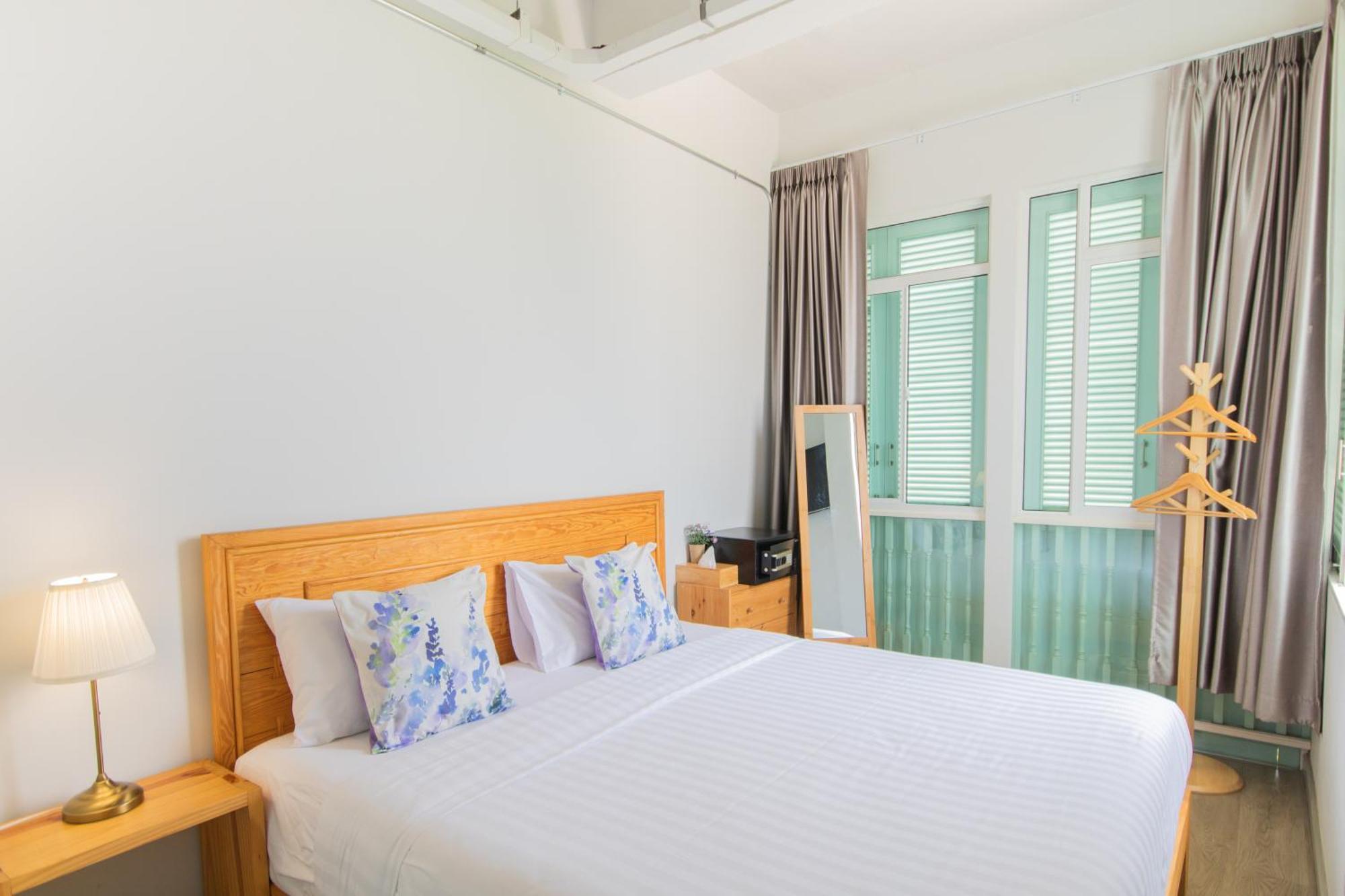 Latima Boutique Hostel Kanchanaburi Extérieur photo